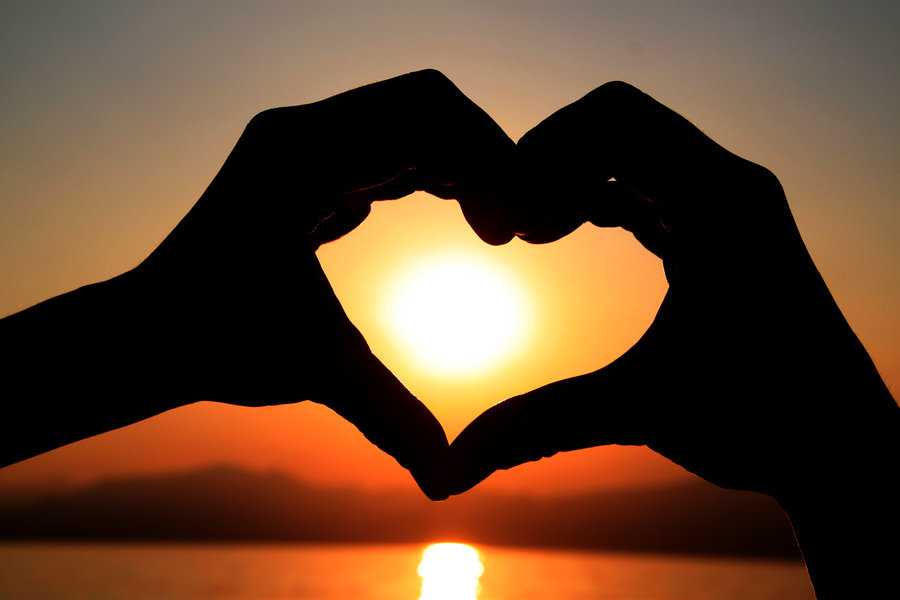 2 用心做事，真情服務(wù).jpg